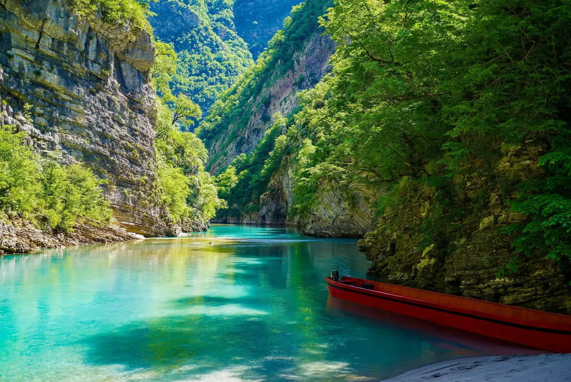 Rondreis compleet Albanie | Shala river